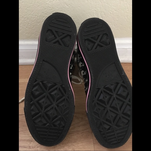 Converse - Picture 5 of 5